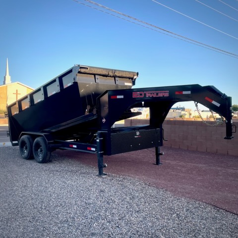 Roll-off dumpster tilted and in operating position