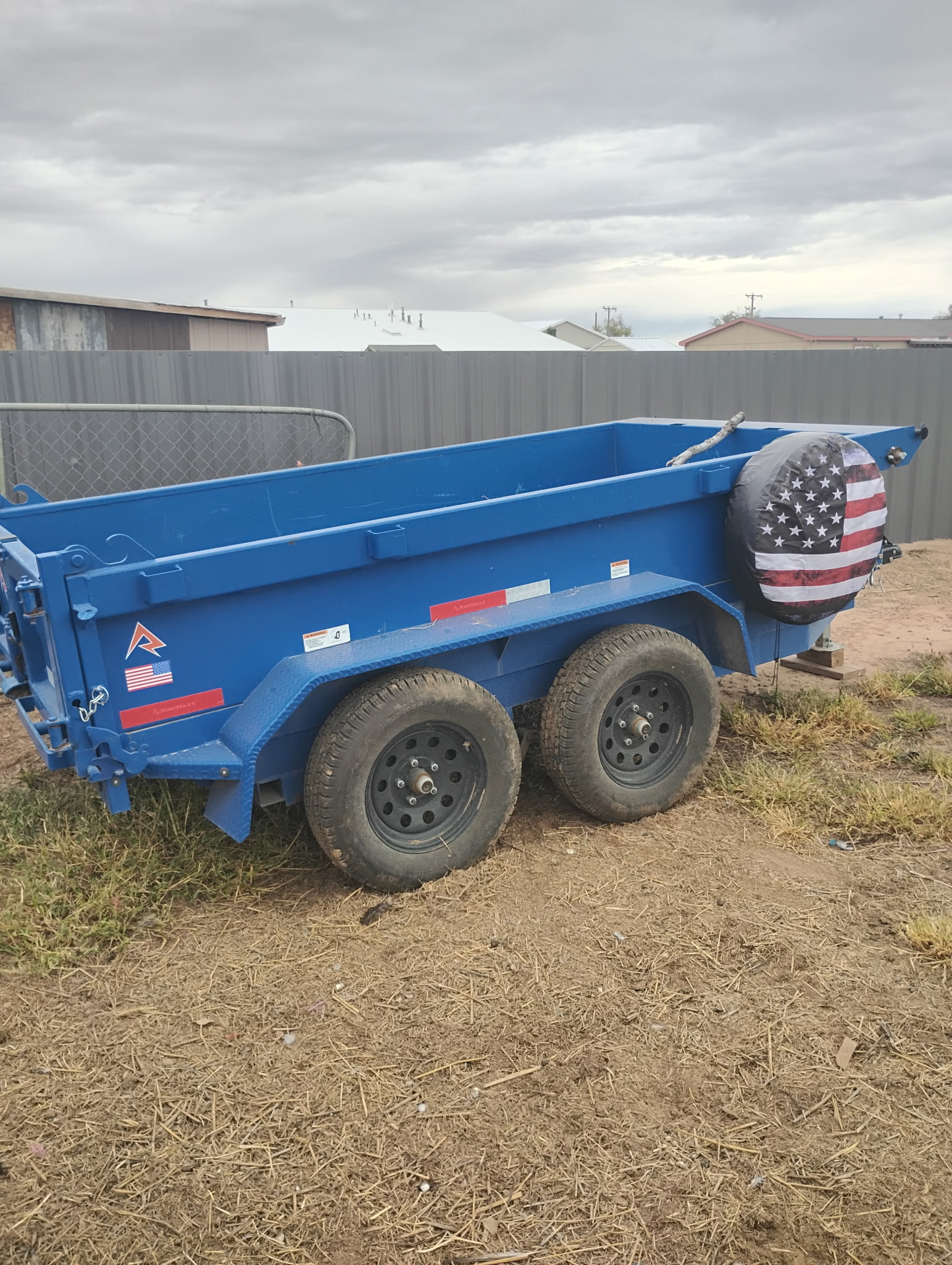 5ft x 10ft Dump Trailer