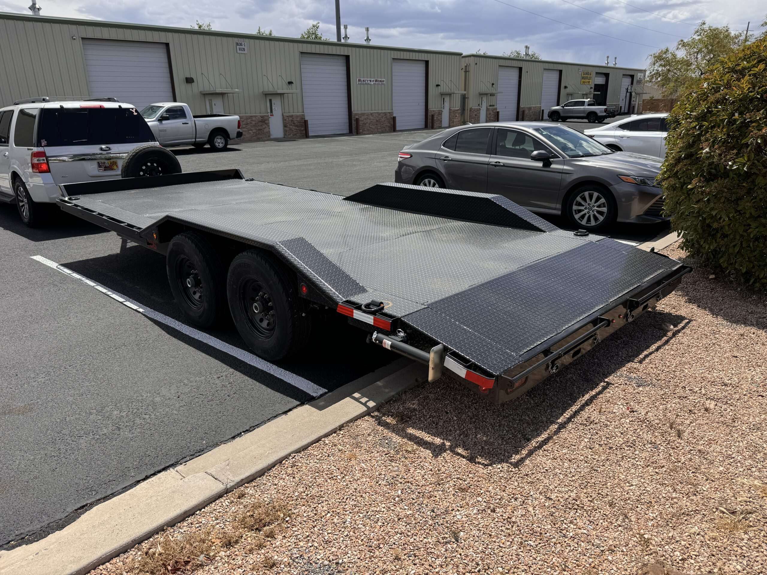 20ft Flatbed Drive Over Trailer (14K) view 3
