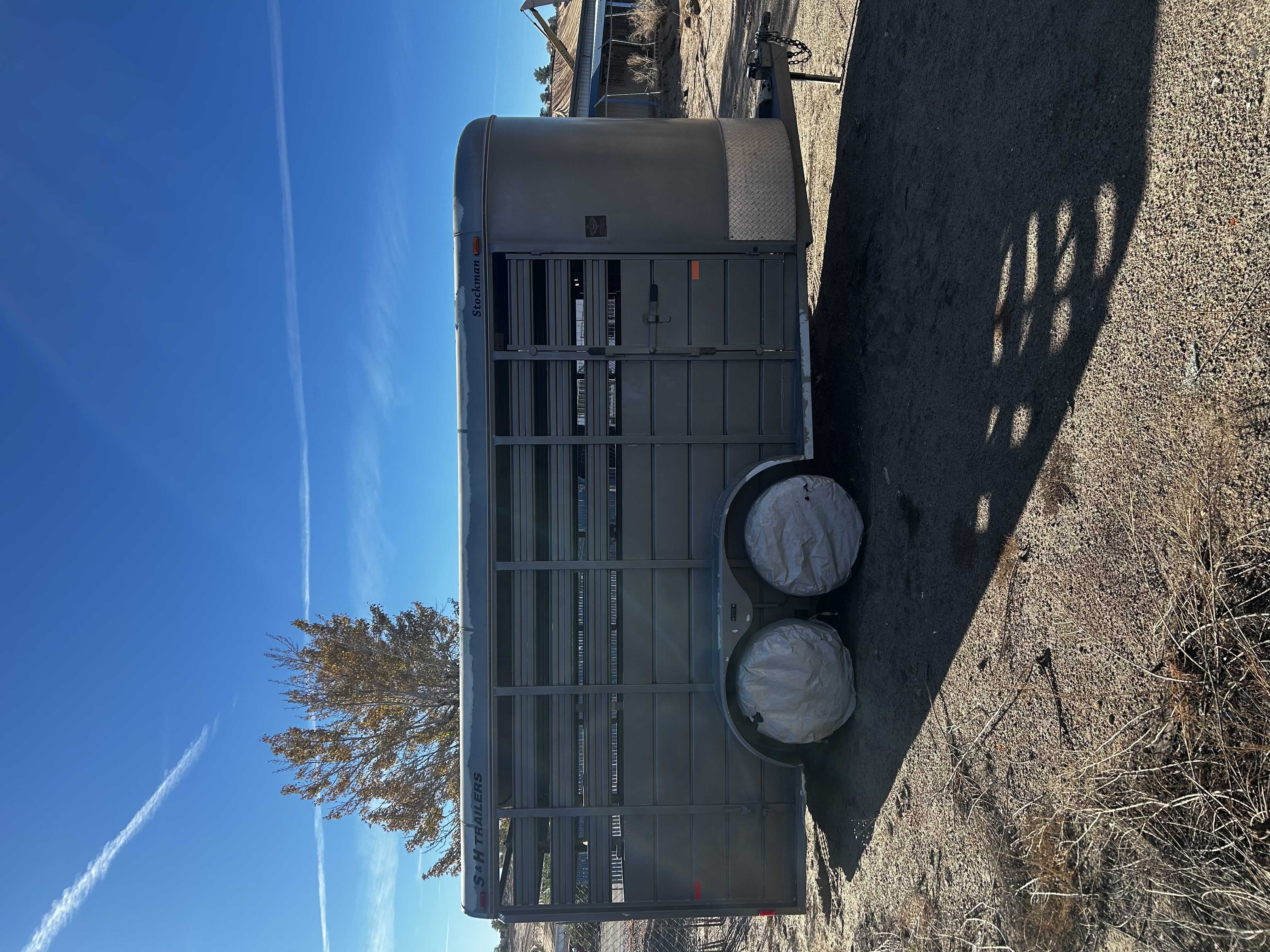 16ft Livestock Trailer view 4
